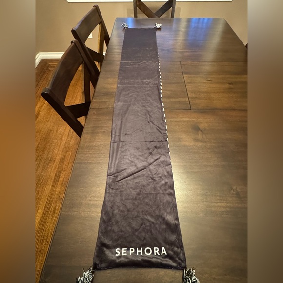 Sephora Velour Scarf - Picture 4 of 4